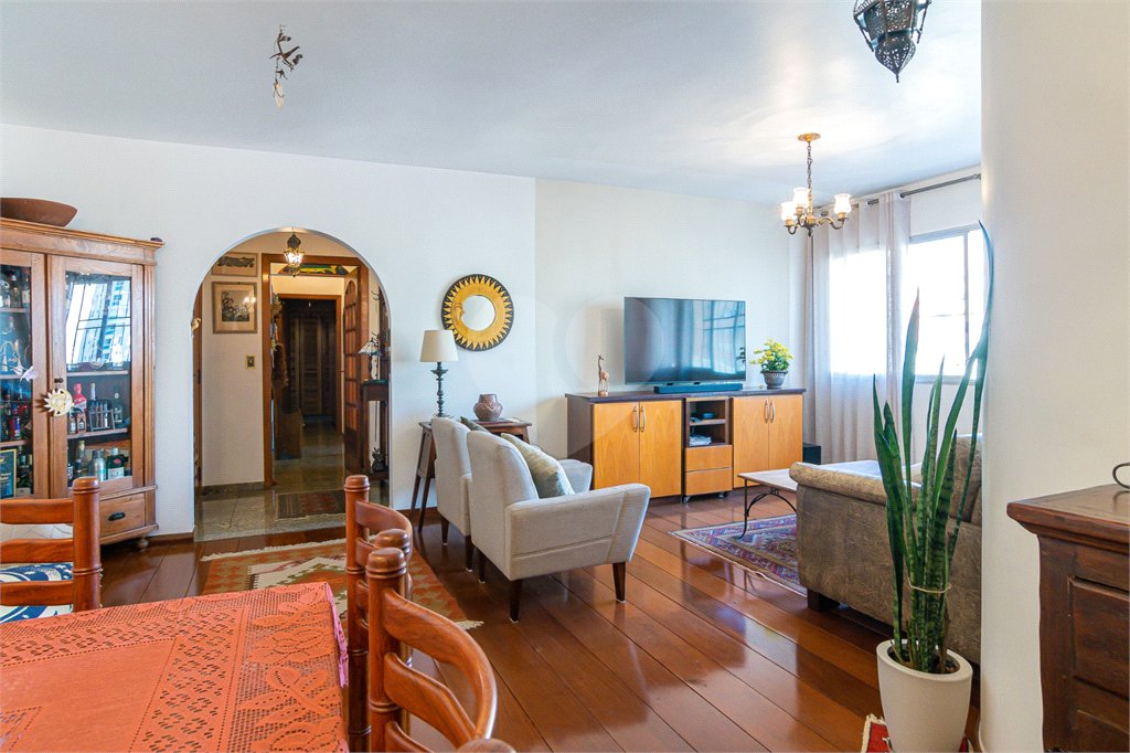 Apartamento à venda com 3 quartos, sendo 1 suíte, em Perdizes, São Paulo, SP