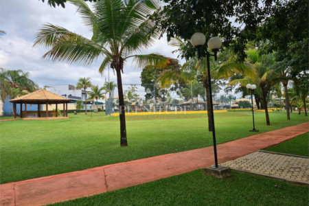 Casa em condomínio à venda com 3 quartos, sendo 1 suíte, em Granja Olga I, Sorocaba, SP