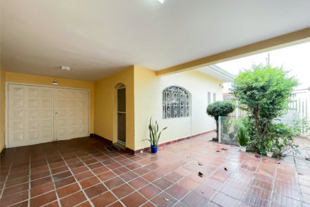 Casa Térrea à venda com 6 quartos, sendo 3 suítes, em Instituto de Previdência, São Paulo, SP