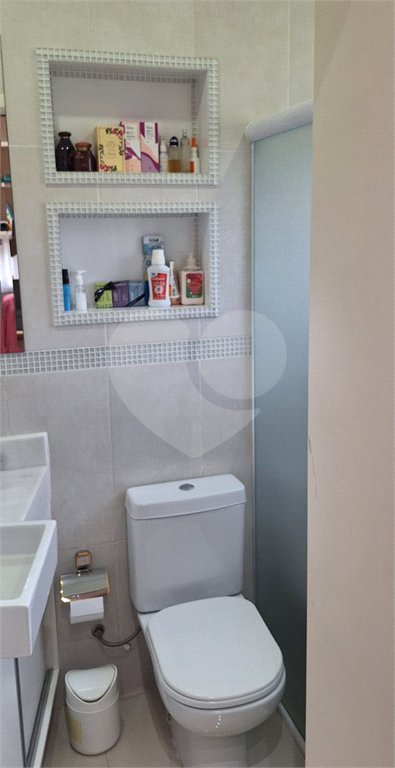 Casa à venda com 3 quartos, sendo 1 suíte, em Condomínio Flamboyant-b, Atibaia, SP
