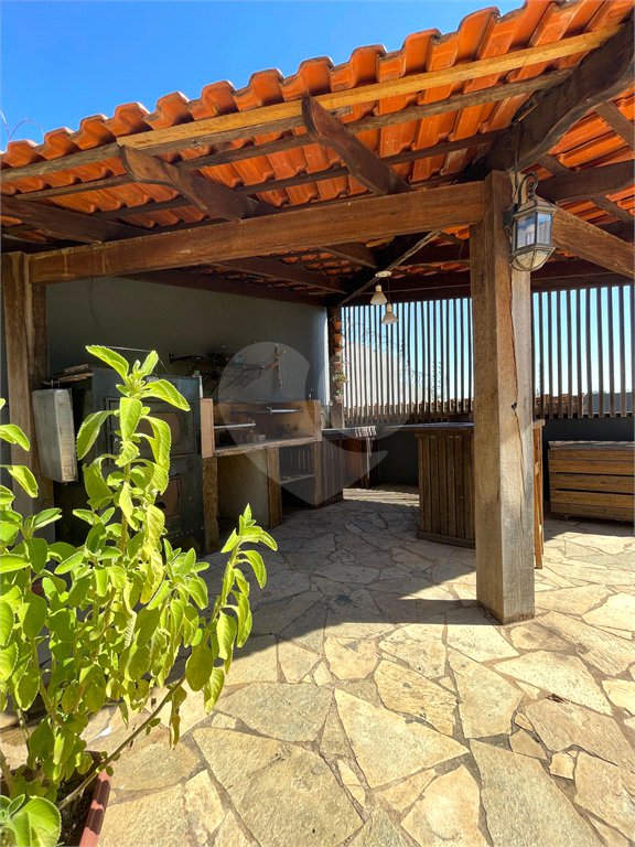 Casa à venda ou para alugar com 4 suítes em Jardim Cuiabá, Cuiabá, MT