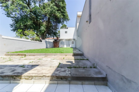 Casa à venda com 3 quartos, sendo 1 suíte,  em Brooklin Paulista, São Paulo, SP