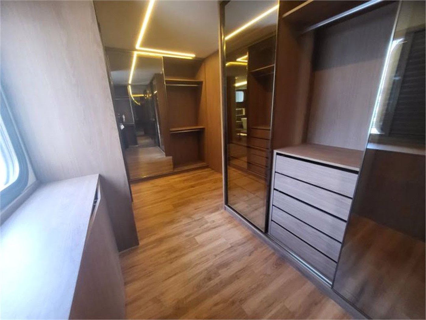 Apartamento Residencial à venda, Gonzaga, Santos - AP0849.