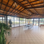 Casa à venda com 4 quartos, sendo 2 suítes, no condomínio Bosque de Grevilea, Vinhedo - SP