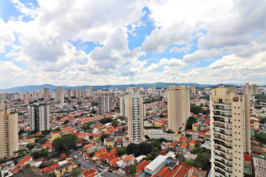 Apartamento à venda com 3 suítes em Santa Teresinha, São Paulo, SP