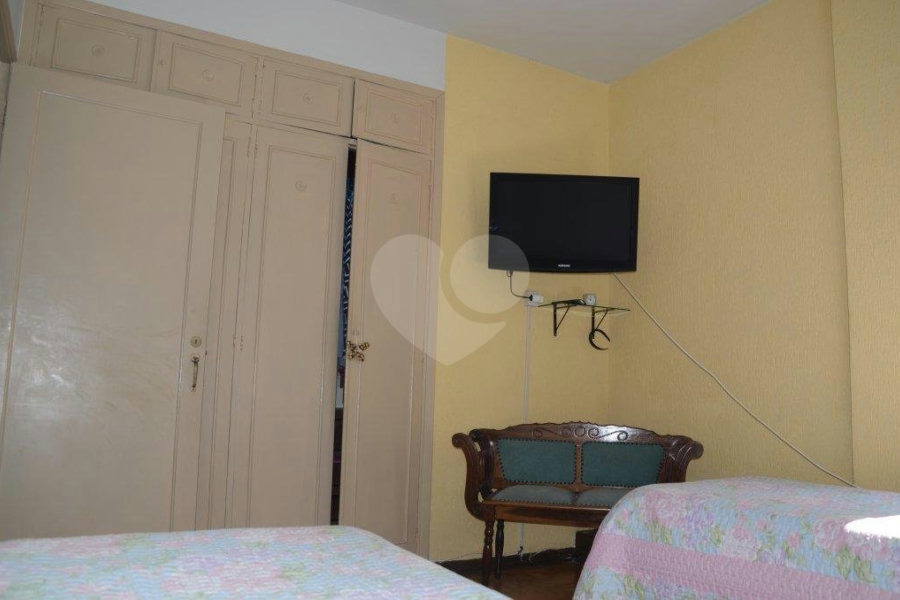 Apartamento à venda com 2 quartos, sendo 1 suíte,  em Itararé, São Vicente, SP