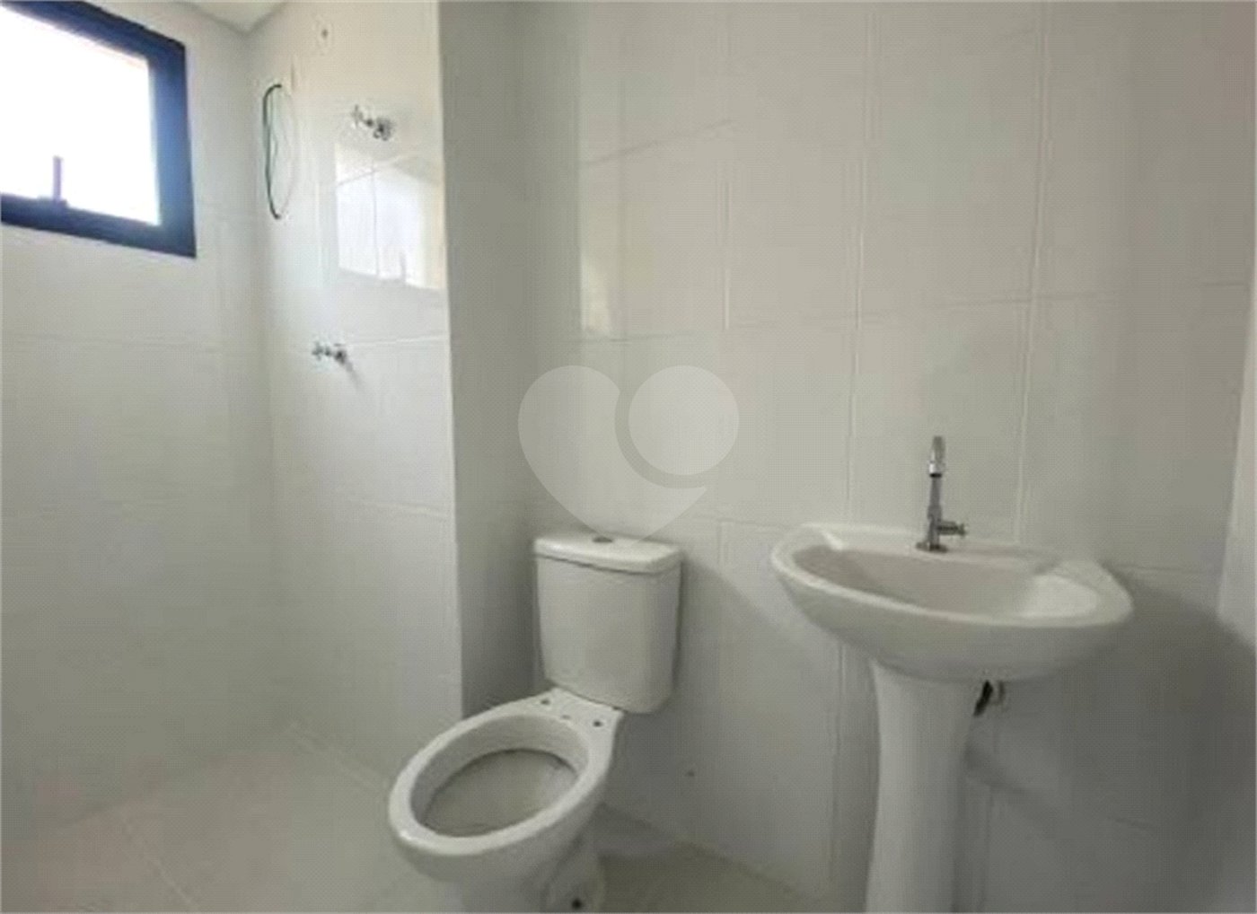 Apartamento à venda com 2 quartos, sendo 1 suíte, em Vila Galvão, Guarulhos, SP