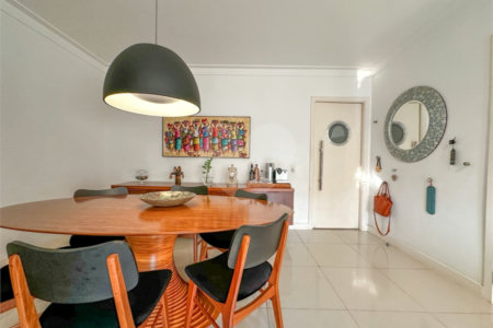 Apartamento à venda com 3 quartos, sendo 1 suíte, em Vila Sofia, São Paulo, SP