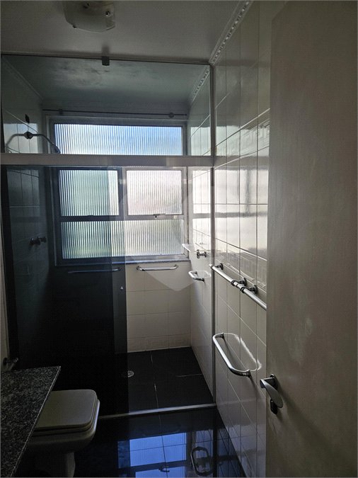 Apartamento à venda com 3 quartos, sendo 1 suíte,  em Itaim Bibi, São Paulo, SP