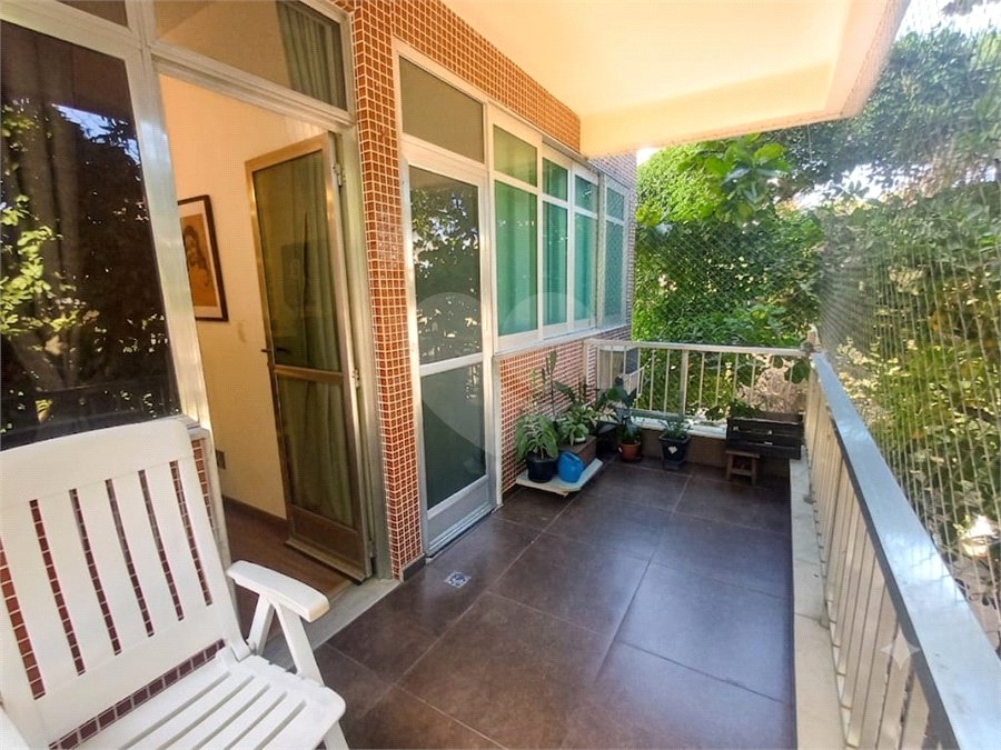 Apartamento à venda com 2 quartos, sendo 1 suíte,  em Vila Isabel, Rio de Janeiro, RJ