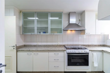 Apartamento para alugar com 4 suítes em Vila Andrade, São Paulo, SP