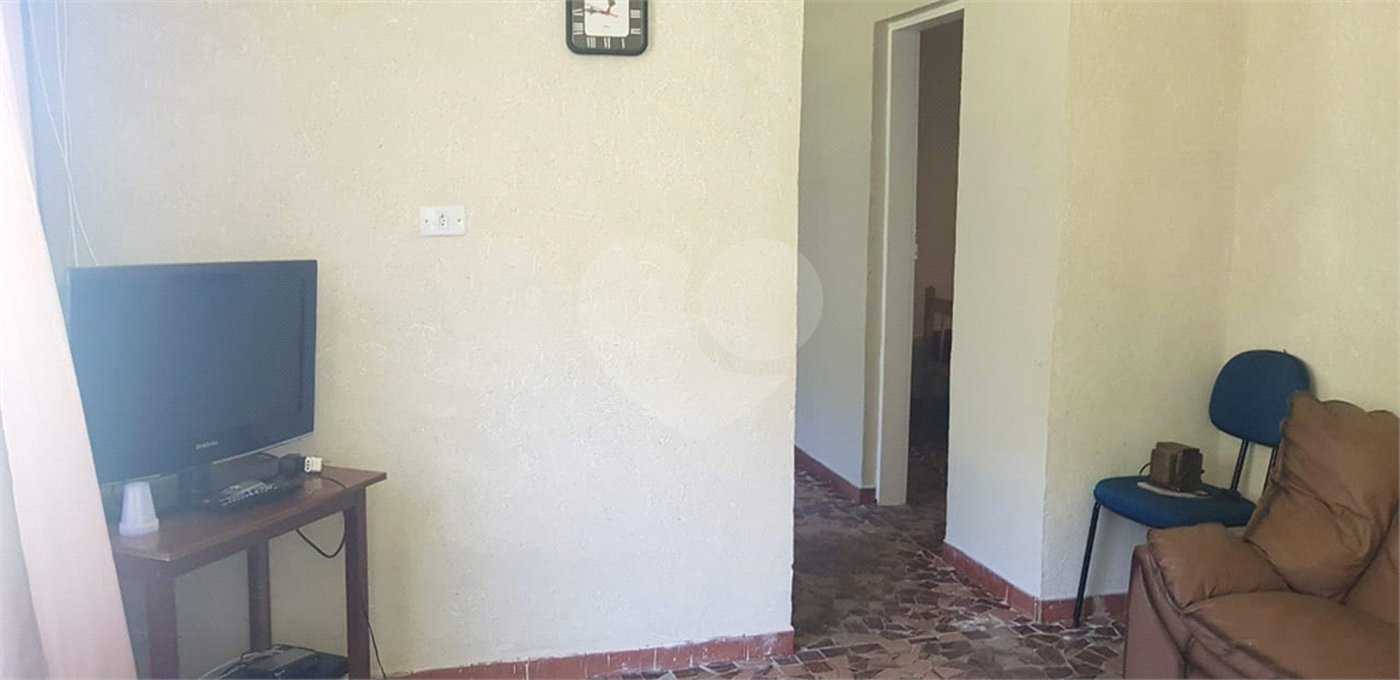Casa à venda com 5 quartos, sendo 1 suíte,  em Taboão, Mogi das Cruzes, SP