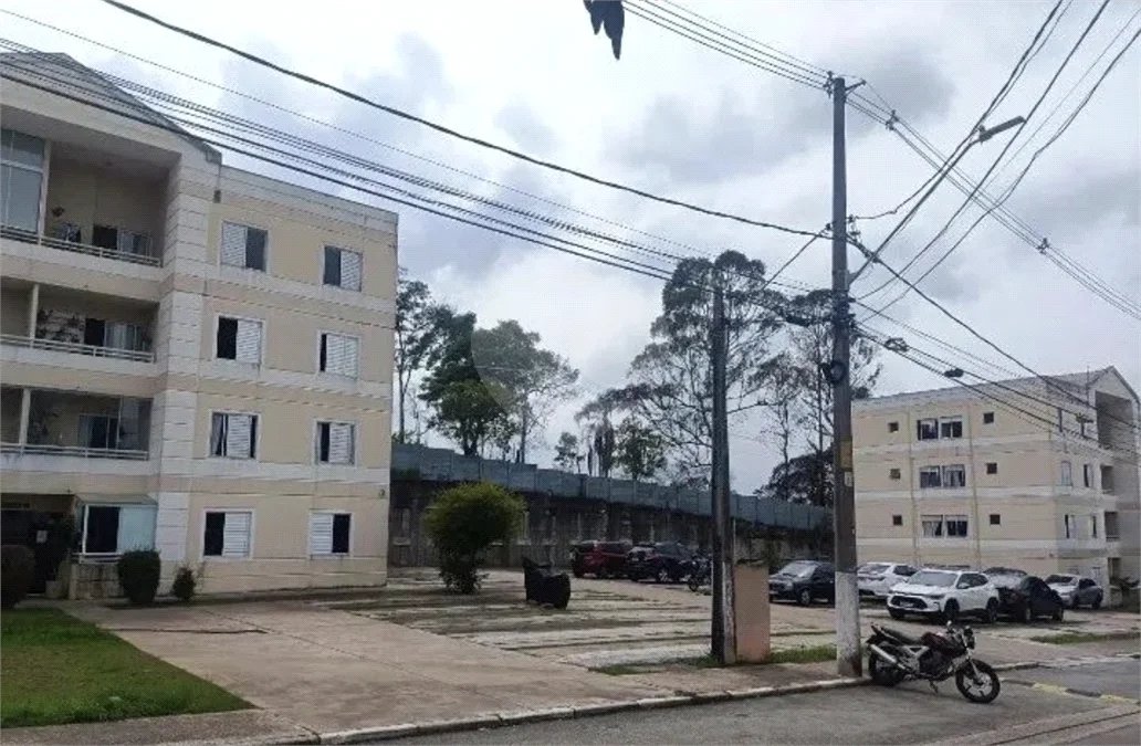 Casa à venda com 2 quartos no condomínio Residencial Parque Real, Cotia - SP