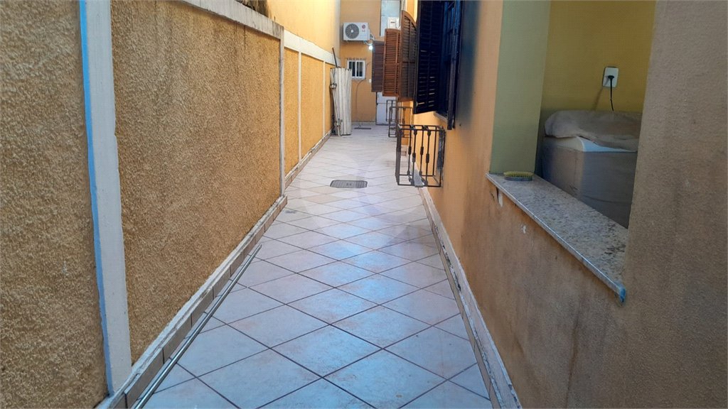 Casa à venda com 3 quartos, sendo 1 suíte, em Campo Grande, Rio de Janeiro, RJ