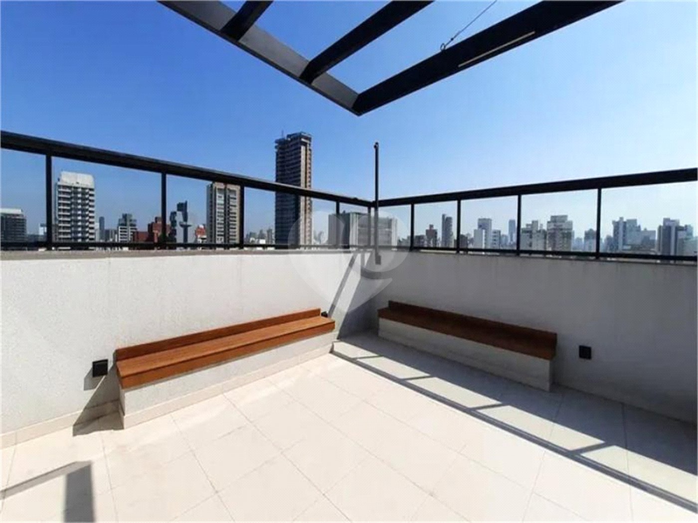 Apartamento à venda com 2 suítes em Cerqueira César, São Paulo, SP