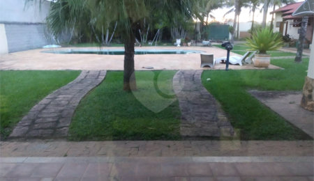 Casa à venda com 4 quartos, sendo 2 suítes,  no condomínio Acmti - Colinas do Mosteiro, Terras de Itaici e Recanto dos Pássaros, Indaiatuba - SP
