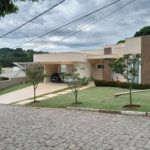 Casa à venda com 5 suítes no condomínio Ipe Velho, Vinhedo - SP
