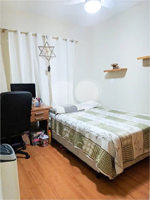 Casa à venda com 3 quartos, sendo 1 suíte, no condomínio Mariana, São Paulo - SP