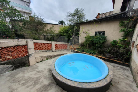 Casa Térrea à venda com 3 quartos, sendo 1 suíte, em Vila Ré, São Paulo, SP