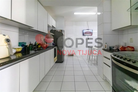Apartamento à venda com 3 quartos, sendo 1 suíte, em Copacabana, Rio de Janeiro, RJ