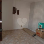 Casa Térrea à venda com 4 quartos, sendo 1 suíte, em Jardim Regina, São Paulo, SP