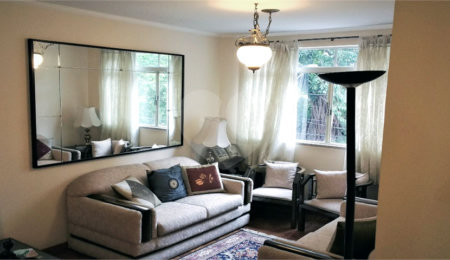 Apartamento à venda com 4 quartos, sendo 1 suíte,  em Bosque da Saúde, São Paulo, SP