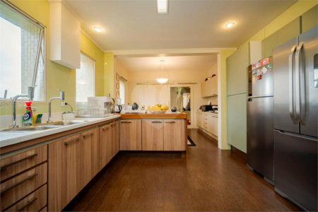 Apartamento à venda com 4 quartos, sendo 2 suítes,  em Vila Suzana, São Paulo, SP