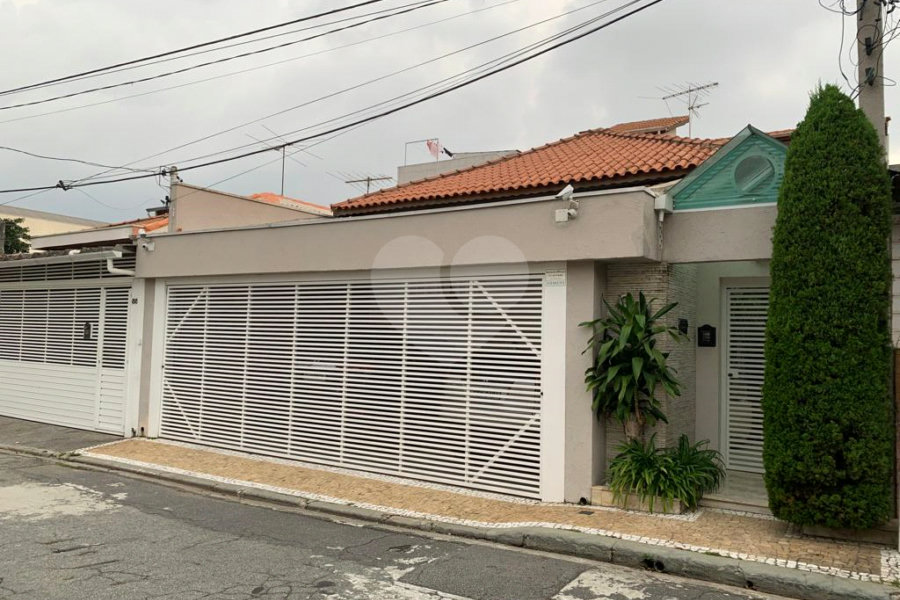 Casa Térrea à venda com 3 quartos, sendo 2 suítes,  em Tucuruvi, São Paulo, SP