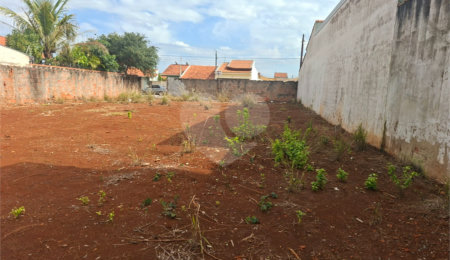 Terreno à venda em Vila Carolina, Itapetininga, SP