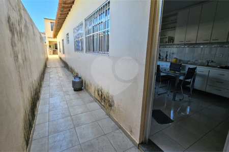Casa à venda com 2 quartos, sendo 1 suíte, em Jaguaribe, Osasco, SP