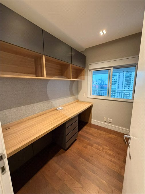 Apartamento à venda com 3 quartos, sendo 1 suíte, no Centro, São Bernardo do Campo, SP