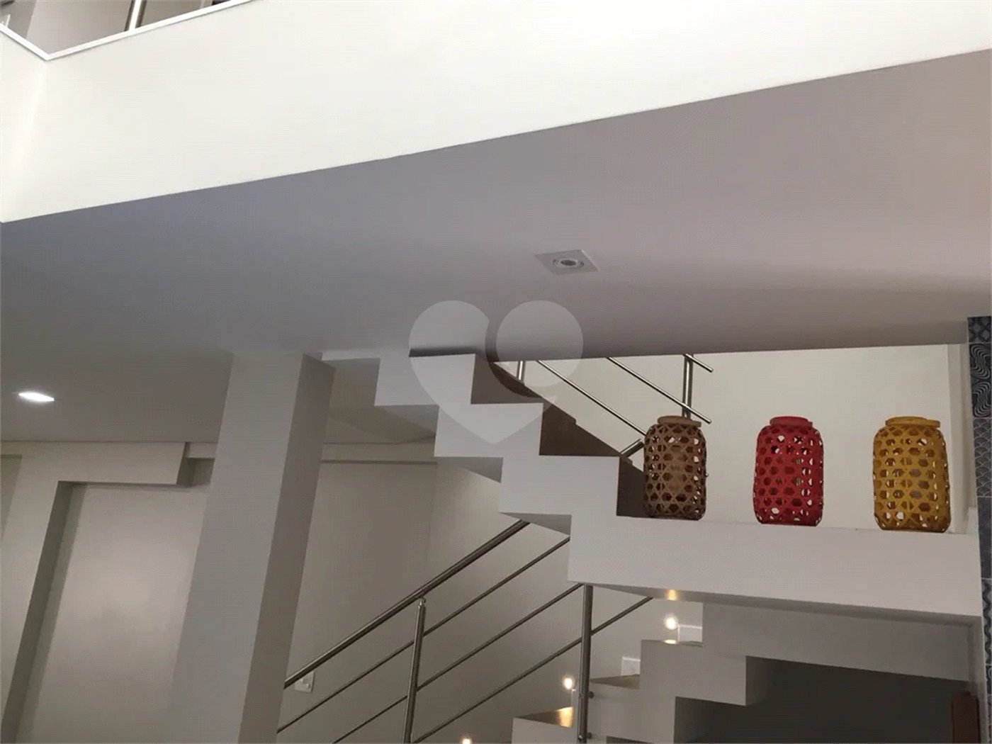 Sobrado à venda com 3 quartos, sendo 1 suíte, em Alto da Boa Vista, São Paulo, SP