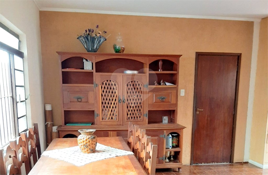Casa à venda com 4 quartos, sendo 1 suíte, em Jardim do Estádio, Itu, SP