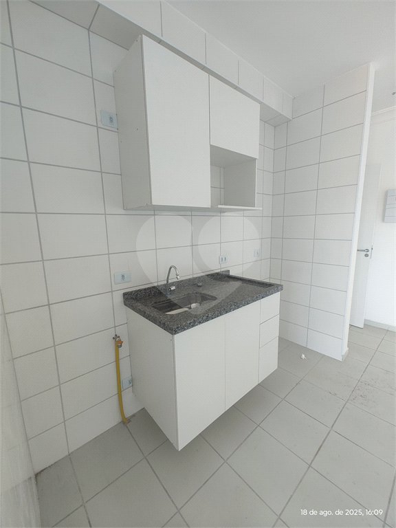 Apartamento para alugar com 3 quartos, sendo 1 suíte,  em Jardim das Palmeiras, Atibaia, SP