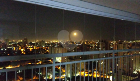 Apartamento à venda com 3 suítes em Santana, São Paulo, SP