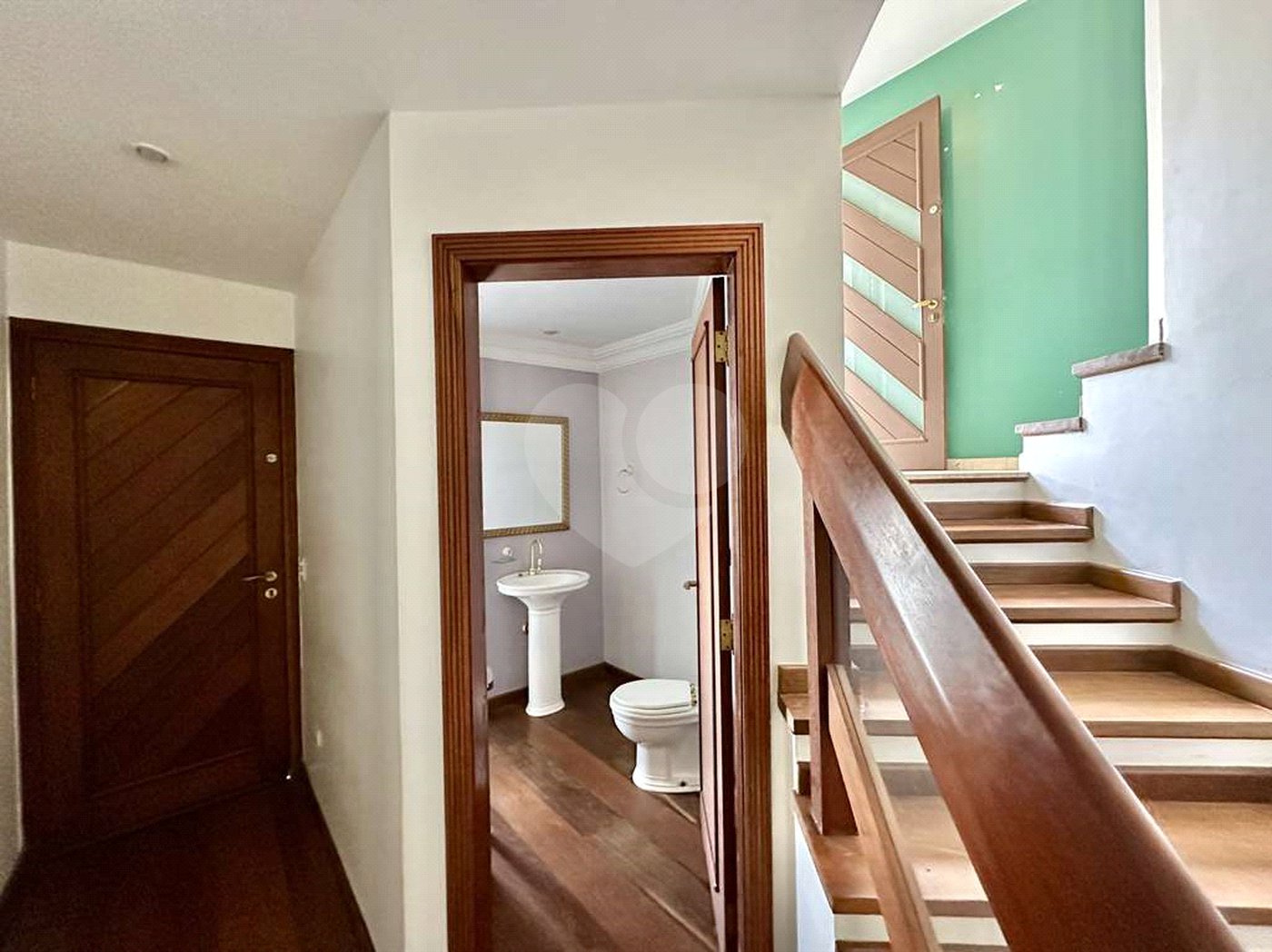 Casa à venda com 4 quartos, sendo 2 suítes,  no condomínio São Paulo Ii, Cotia - SP