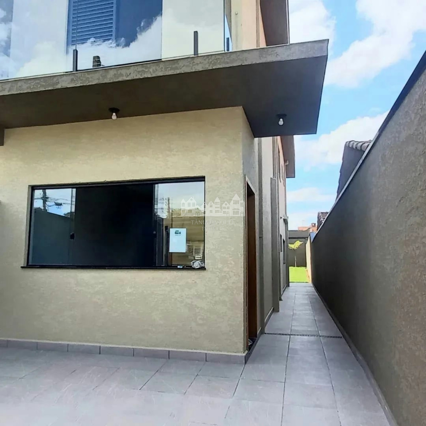 Casa à venda com 3 suítes em Alvinópolis, Atibaia, SP