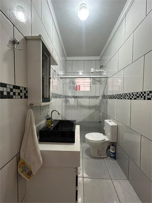 Sobrado à venda com 3 quartos, sendo 1 suíte,  em Jardim Regina, Indaiatuba, SP