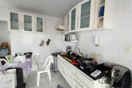 Sobrado à venda com 8 quartos, sendo 3 suítes, em Tucuruvi, São Paulo, SP