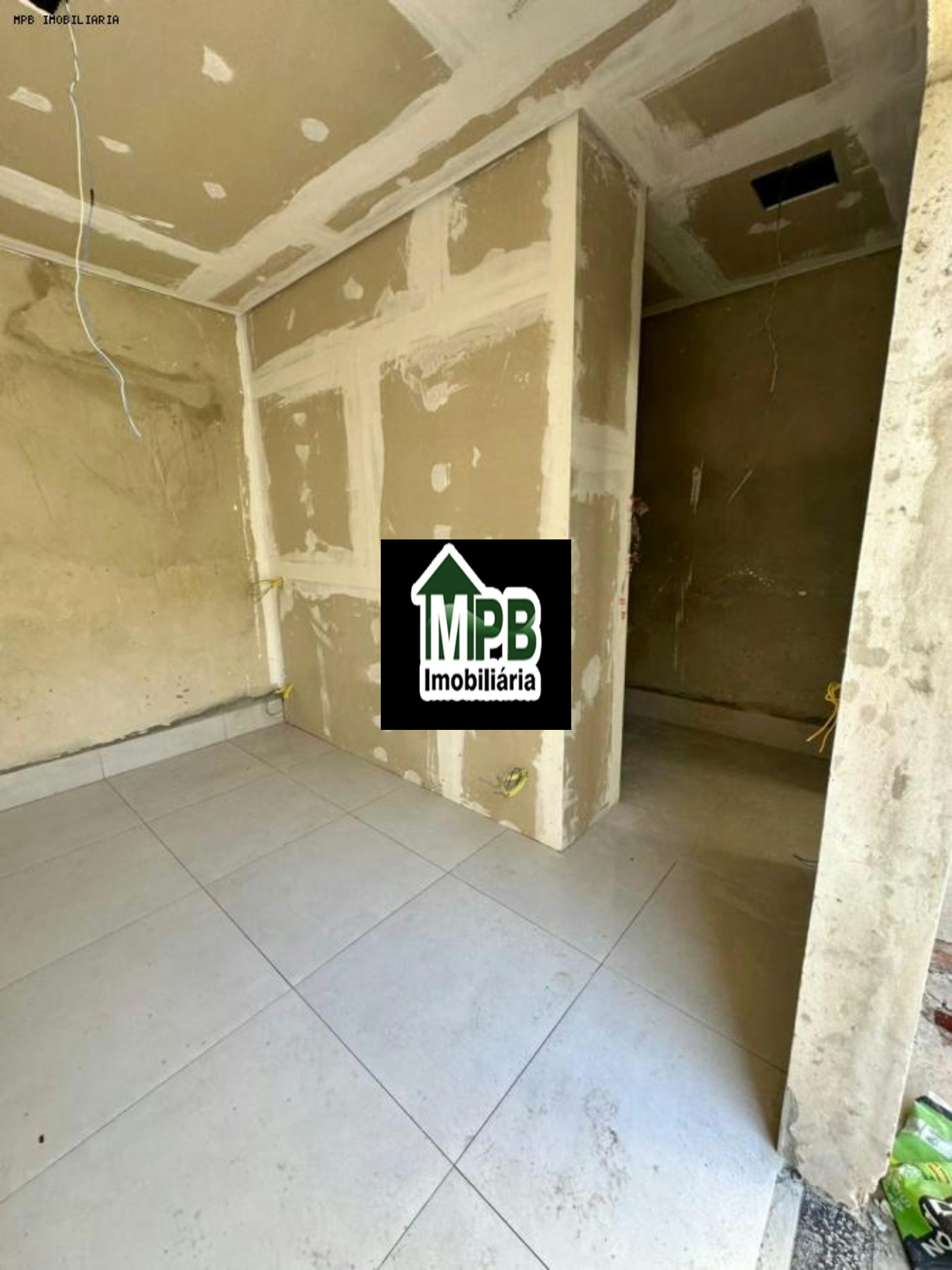 Casa à venda com 3 quartos, sendo 1 suíte,  no condomínio Reserva Ipanema, Sorocaba - SP