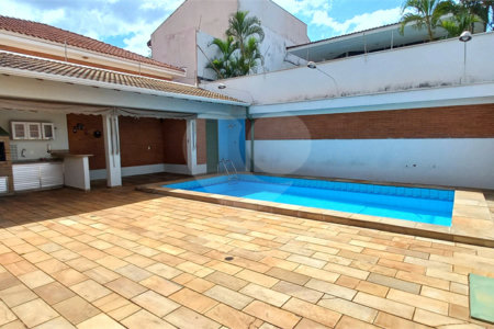 Casa à venda com 4 quartos, sendo 2 suítes, em Jardim Sumaré, Ribeirão Preto, SP