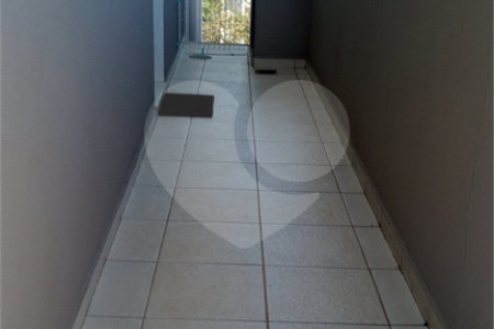 Casa à venda com 3 suítes no condomínio Picollo, Louveira - SP