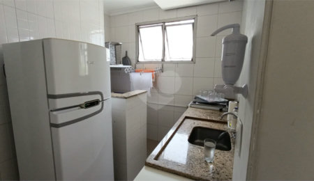 LINDO APARTAMENTO COM 2 QUARTOS NA SANTA CATARINA.