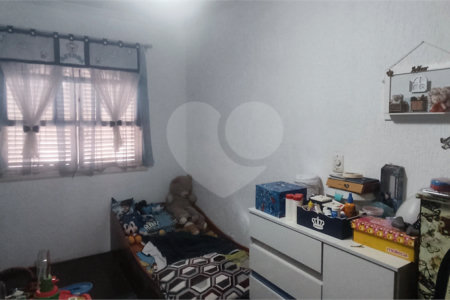 Sobrado à venda com 4 quartos em Vila Medeiros, São Paulo, SP