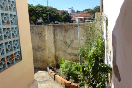Casa à venda com 2 quartos em Vila Bissoto, Valinhos, SP