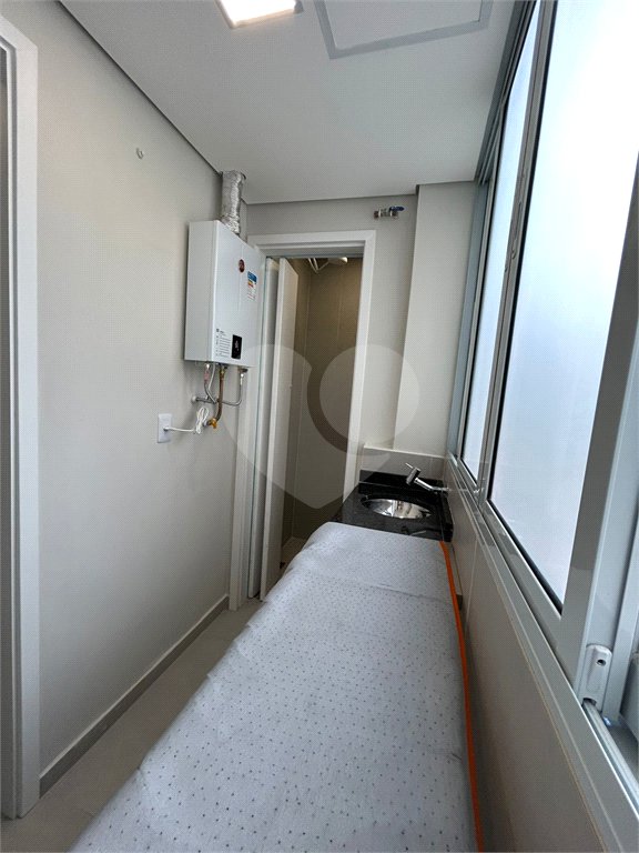Apartamento à venda com 2 quartos, sendo 1 suíte, em Cerqueira César, São Paulo, SP