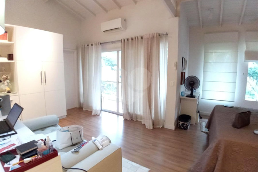 Sobrado à venda com 4 quartos, sendo 2 suítes, em Barro Branco (zona Norte), São Paulo, SP