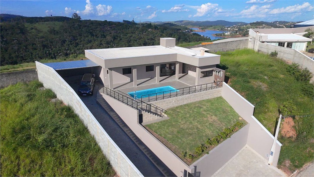 Casa com 3 dormitórios à venda, 265 m² por R$ 1.100.000,00 - Centro - Igaratá/SP