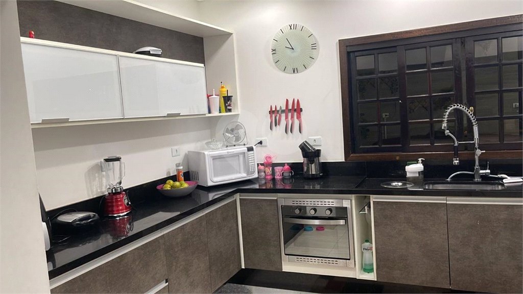 Casa à venda com 3 quartos, sendo 2 suítes, no condomínio : Conjunto Residencial Itaguaçu, São Paulo - SP