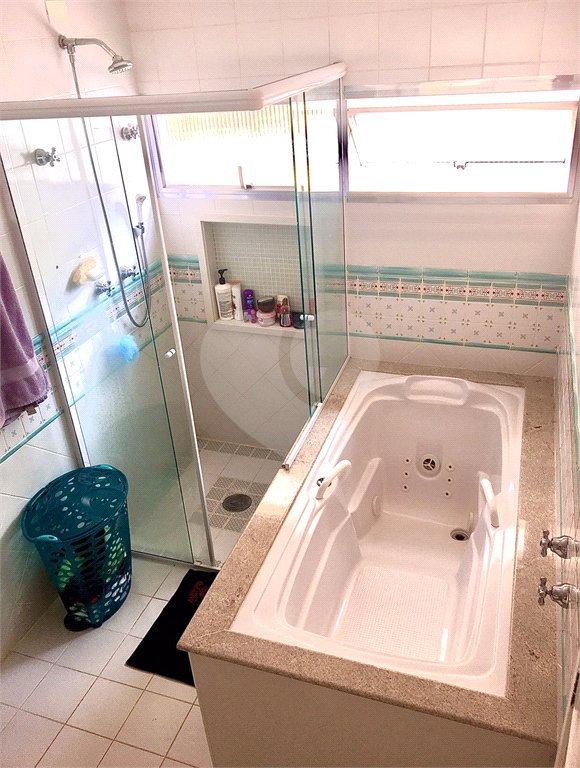 Apartamento à venda com 3 quartos, sendo 1 suíte, em Pinheiros, São Paulo, SP